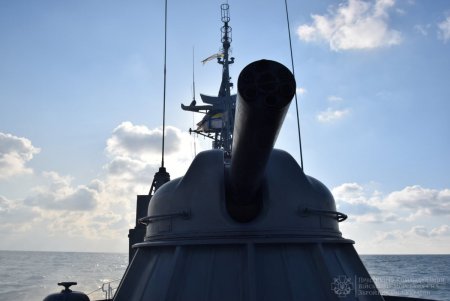 Одесские моряки провели совместные учения с экипажем французского боевого корабля (фото)