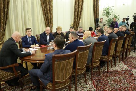 Пострадавших на пожаре город обеспечил медицинской помощью, а учащиеся школы №39 вскоре смогут вернуться к занятиям (фото)