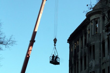 Пожар на Троицкой: второй день трагедии (фоторепортаж) 