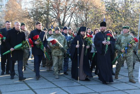 В День Вооруженных Сил Украины одесситы почтили память погибших воинов (фоторепортаж)