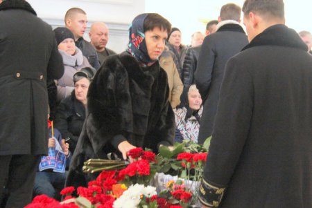В Одессе попрощались со спасателем, погибшим в результате пожара на Троицкой (фоторепортаж)