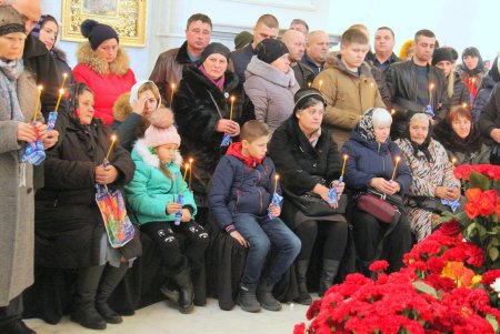 В Одессе попрощались со спасателем, погибшим в результате пожара на Троицкой (фоторепортаж)