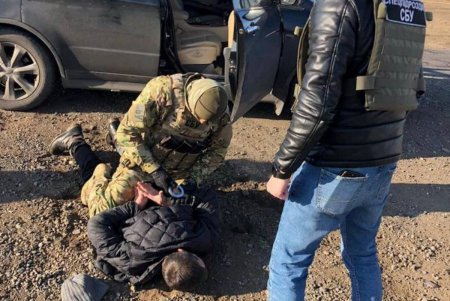 Двое жителей Одесской области снабжали криминальные группировки региона оружием (фото)