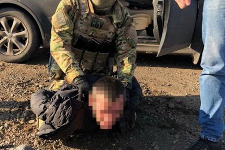 Двое жителей Одесской области снабжали криминальные группировки региона оружием (фото)