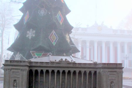 Одесса готовится к праздникам (фоторепортаж)