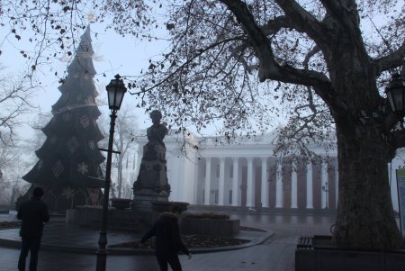 Одесса готовится к праздникам (фоторепортаж)
