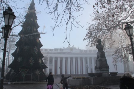 Одесса готовится к праздникам (фоторепортаж)