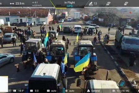 Протестующие фермеры перекрыли международный пункт пропуска «Кучурган» (фото)