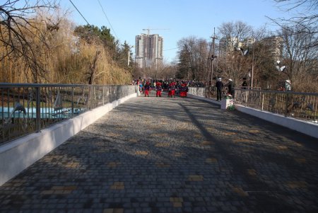 В День Святого Николая в парке Победы появился свой «капитанский» мостик (фото) 