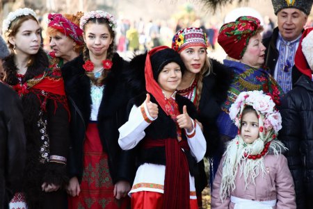 В День Святого Николая в парке Победы появился свой «капитанский» мостик (фото) 