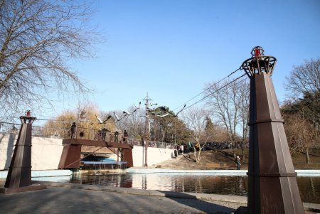 В День Святого Николая в парке Победы появился свой «капитанский» мостик (фото) 