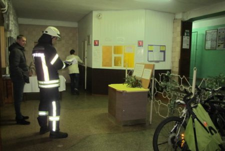 В студенческом общежитии на Довженко тушили пожар (фото)