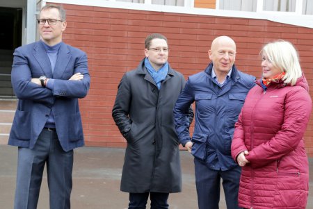Эвакуировали по тревоге: учения по пожарной безопасности в школе на Молдаванке (фоторепортаж)