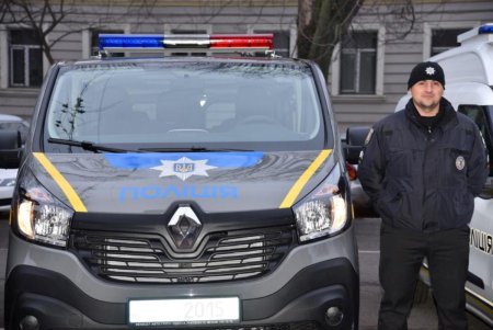 Ряды одесской полиции пополнили новенькие «Рено» и «Тойоты» (фото) 