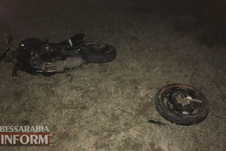 Ехал на одном колесе: смертельное столкновение мотоцикла и легковушки в Измаиле (фото)