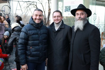 В Одессе празднуют Хануку (фоторепортаж)