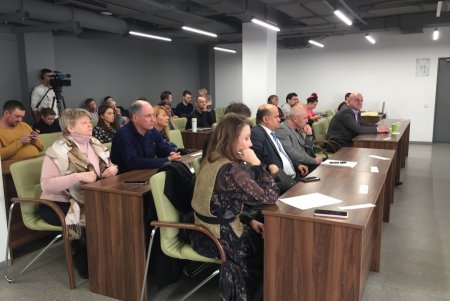 Скульптурной группе «Дети и лягушка» вернут первоначальный вид: после реставрации лягушек будет три (фото)