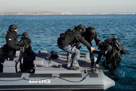 Местный отряд Морской охраны получил скоростные катера (фото)