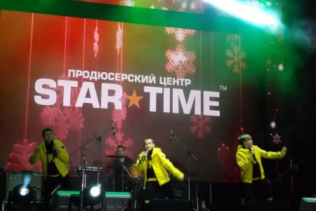 Еще один подарок для одесситов: в первый день Нового года возле главной елки города прошел праздник (фото) 