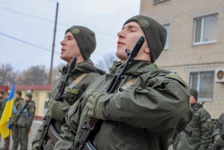 На Приморском бульваре принесли присягу Нацгвардейцы (фото)