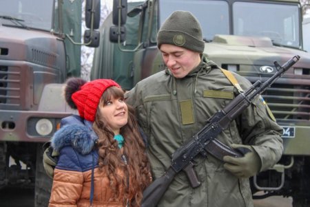 На Приморском бульваре принесли присягу Нацгвардейцы (фото)