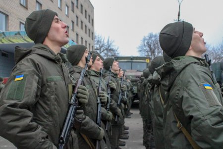 На Приморском бульваре принесли присягу Нацгвардейцы (фото)