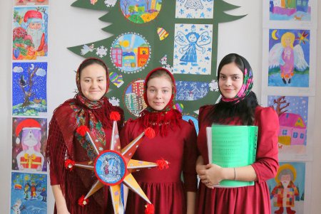 Победители творческого конкурса «Рождественская звезда» получили свои награды (фоторепортаж)