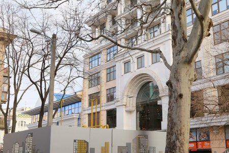 Преобразившийся сквер в переулке Вице-Адмирала Жукова (фоторепортаж)