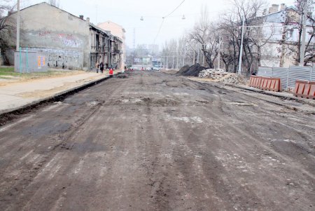 Работа кипит: как проходит капитальный ремонт спуска Маринеско (фоторепортаж)