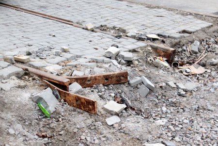 Работа кипит: как проходит капитальный ремонт спуска Маринеско (фоторепортаж)