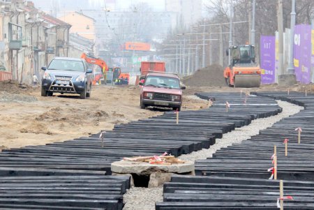 Работа кипит: как проходит капитальный ремонт спуска Маринеско (фоторепортаж)