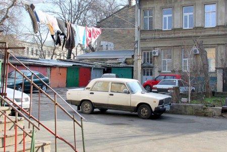 Старая Одесса: прогулка по улице Градоначальницкой (фоторепортаж)
