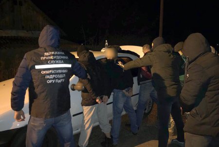Иностранцев с 15 кг амфетамина задержали в Раздельнянском районе (фото, видео)