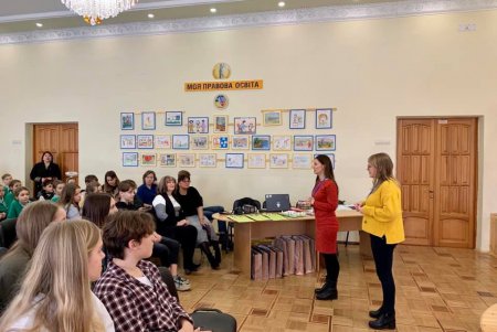 Школы-участники городского экопроекта представили свои достижения в раздельном сборе вторсырья (фото)