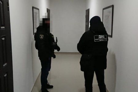 Одесские правоохранители провели фейковое задержание и присвоили 20 тысяч евро (фото)