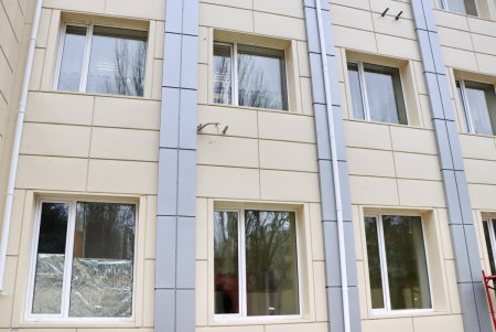 В больнице № 10 обустраивают кардиологическое отделение (фото)