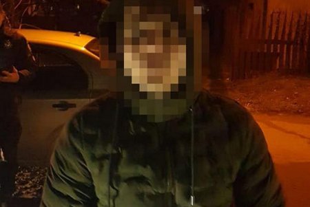 С поличным задержаны закладчики наркотиков в центре Одессы и Киевском районе (фото)