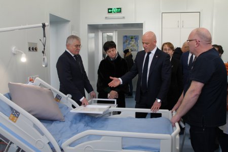 Отделение реанимации в Еврейской больнице капитально отремонтировали (фоторепортаж)