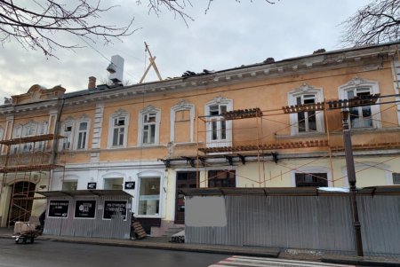 В Одессе продолжаются работы по реставрации зданий-памятников архитектуры (фото)