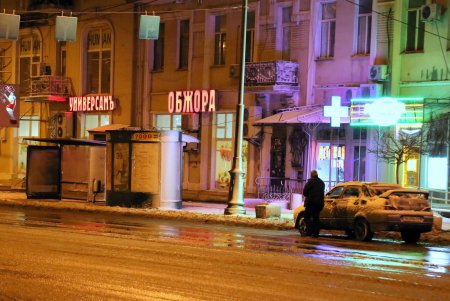 Зима пришла: в Одессе выпал снег (фоторепортаж)