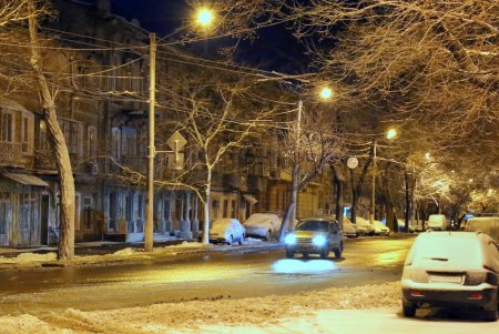 Зима пришла: в Одессе выпал снег (фоторепортаж)
