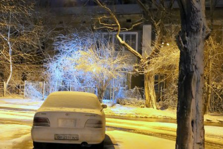 Зима пришла: в Одессе выпал снег (фоторепортаж)