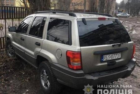 Организовывали «детские праздники»: в Одессе задержали подозреваемых в разбойных нападениях (фото) 