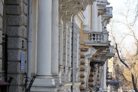 Реставрация старинных домов на Гоголя близится к завершению (фоторепортаж)