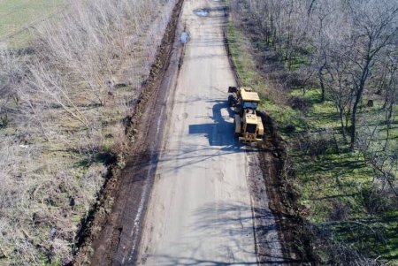 В Арцизском районе приступают к ремонту дорог (фото)