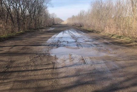 В Арцизском районе приступают к ремонту дорог (фото)