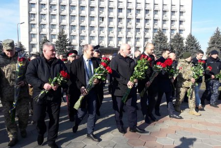Одесситы почтили память героев Небесной Сотни (фото)