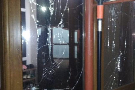 Выбитые двери и окна: в Рени во дворе частного дома прогремел взрыв (фото)