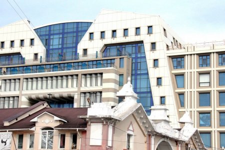 Что и почем на «Привозе» в Масленицу (фоторепортаж)