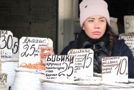 Что и почем на «Привозе» в Масленицу (фоторепортаж)